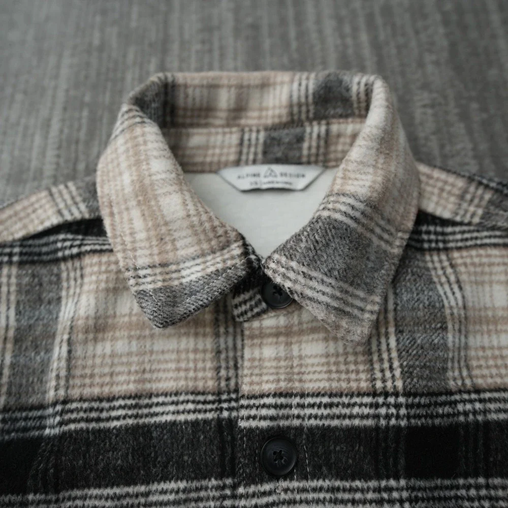 Alpine Design Jacket Men Plaid Flannel Wool 2 Pockets Long Sleeve Buttons XS‎